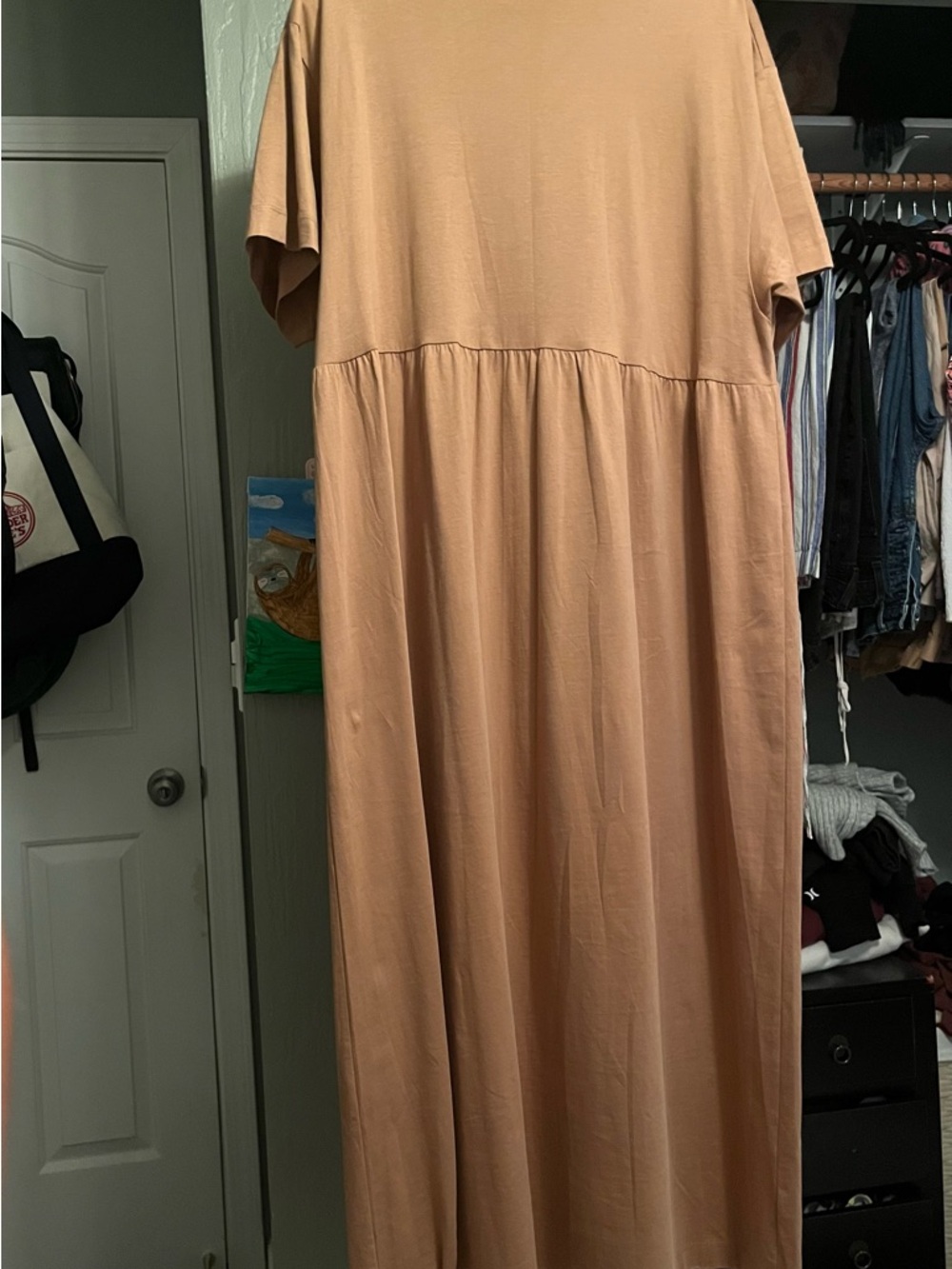 Relaxed Short-Sleeve Maxi Dress in Tan